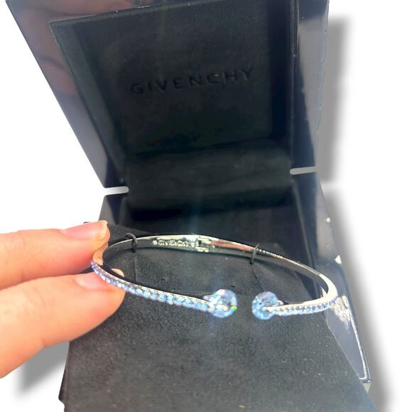 NWT Givenchy Crystal & Pavé Hinged Bangle Bracelet silver & Light Blue NEW - Picture 5 of 12